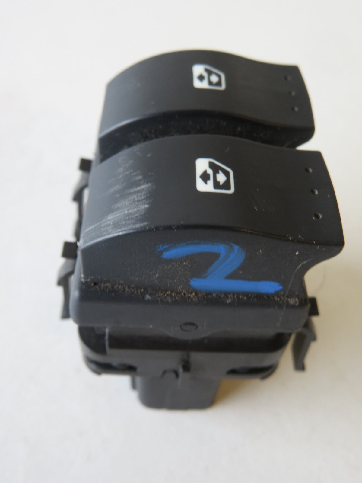 RENAULT CLIO MK2 OS DRIVER WINDOW SWITCHES 01-06 AMS1457-2