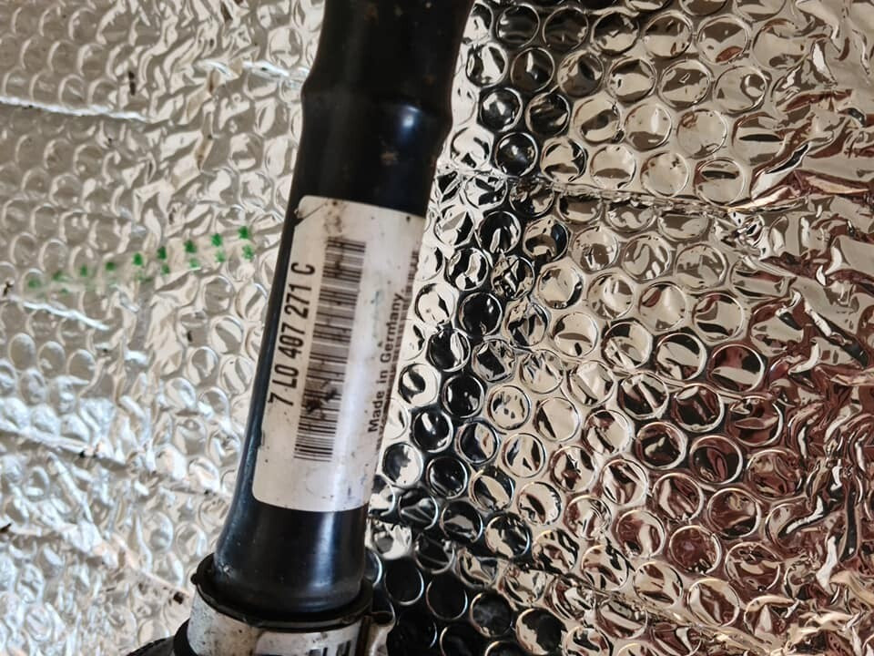 PORSCHE CAYENNE S 955 V8 FRONT DRIVER SIDE DRIVESHAFT 7l0407271A 2003-2007 SA