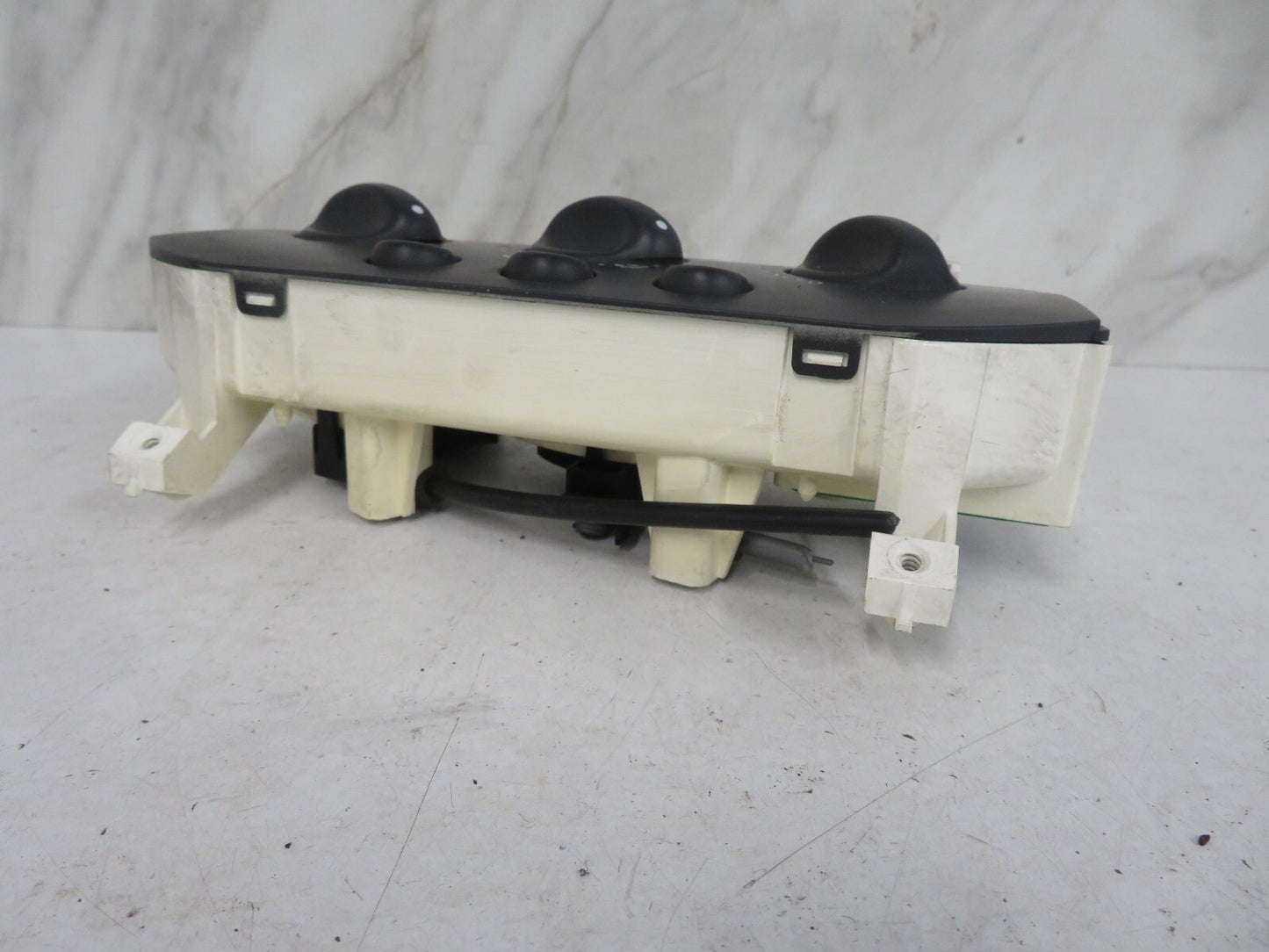 RENAULT CLIO MK2 HEATER CLIMATE CONTROLS 654982E 1998-2001 1710-13