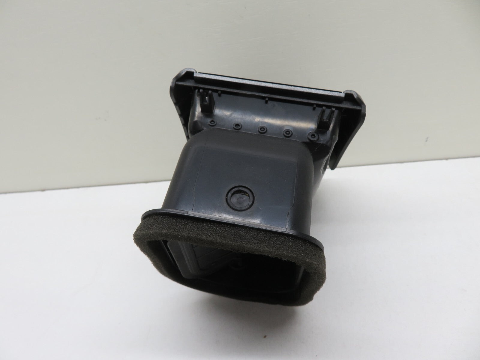 RANGE ROVER SPORT L320 DASHBOARD AIR VENT RH 2005-2009 1049-4