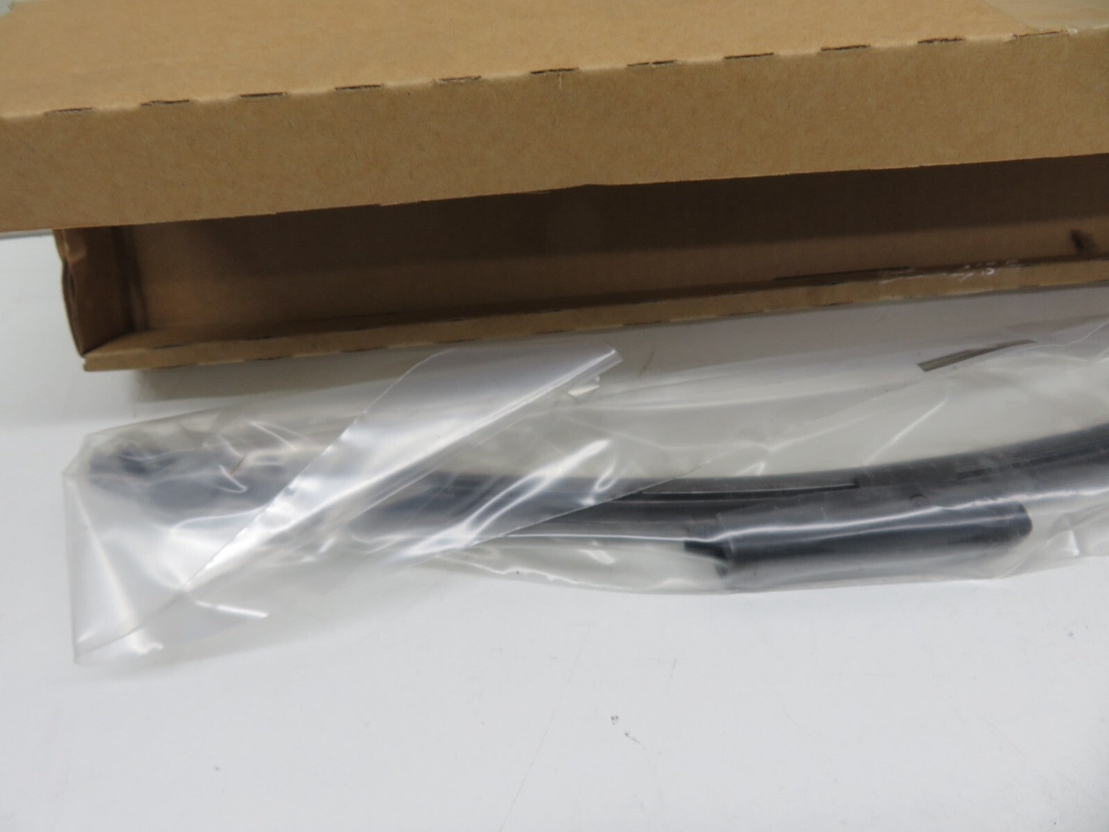 PSA PEUGEOT BIPPER CITROEN NEMO WIPER BLADE 642333