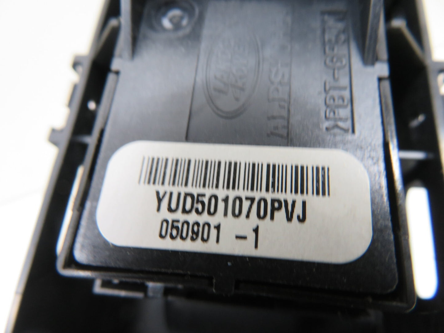 RANGE ROVER SPORT L320 REAR WINDOW SWITCH YUD501070 2005-2009 1235-23