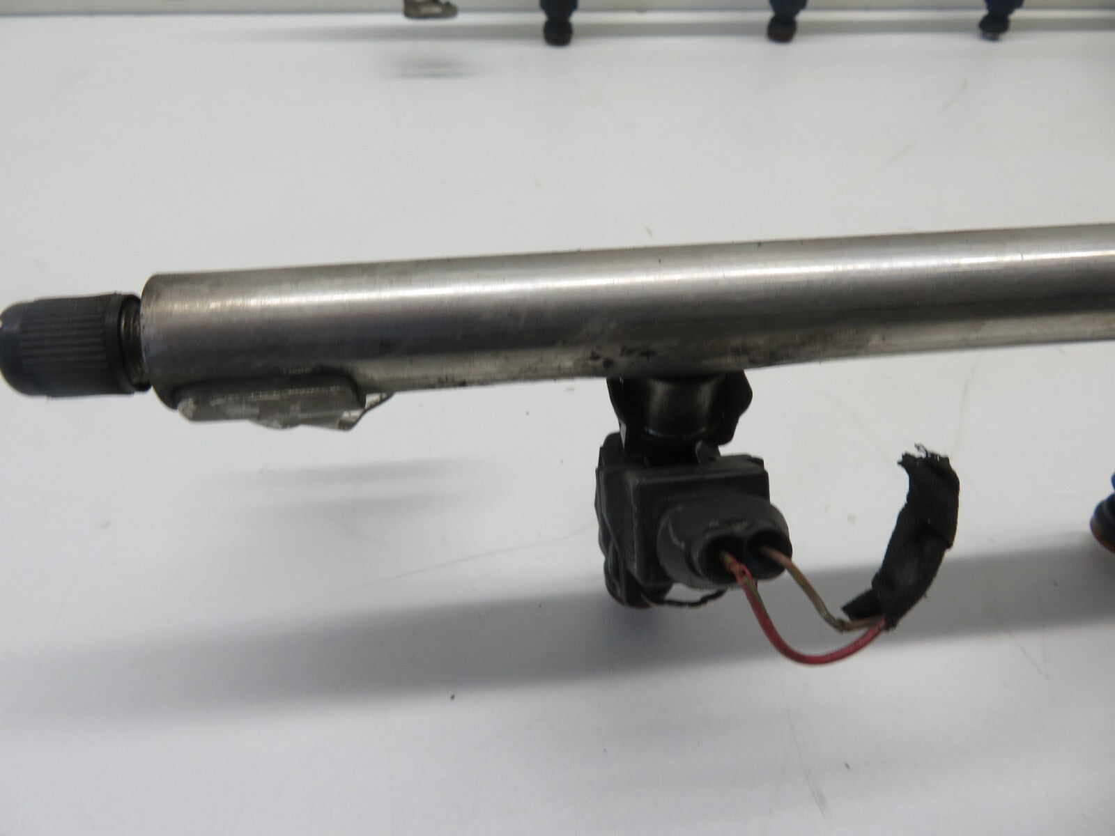 PORSCHE CAYENNE 955 V8 FUEL INJECTORS AND RAIL 0280156101 2003-2006 1804-2