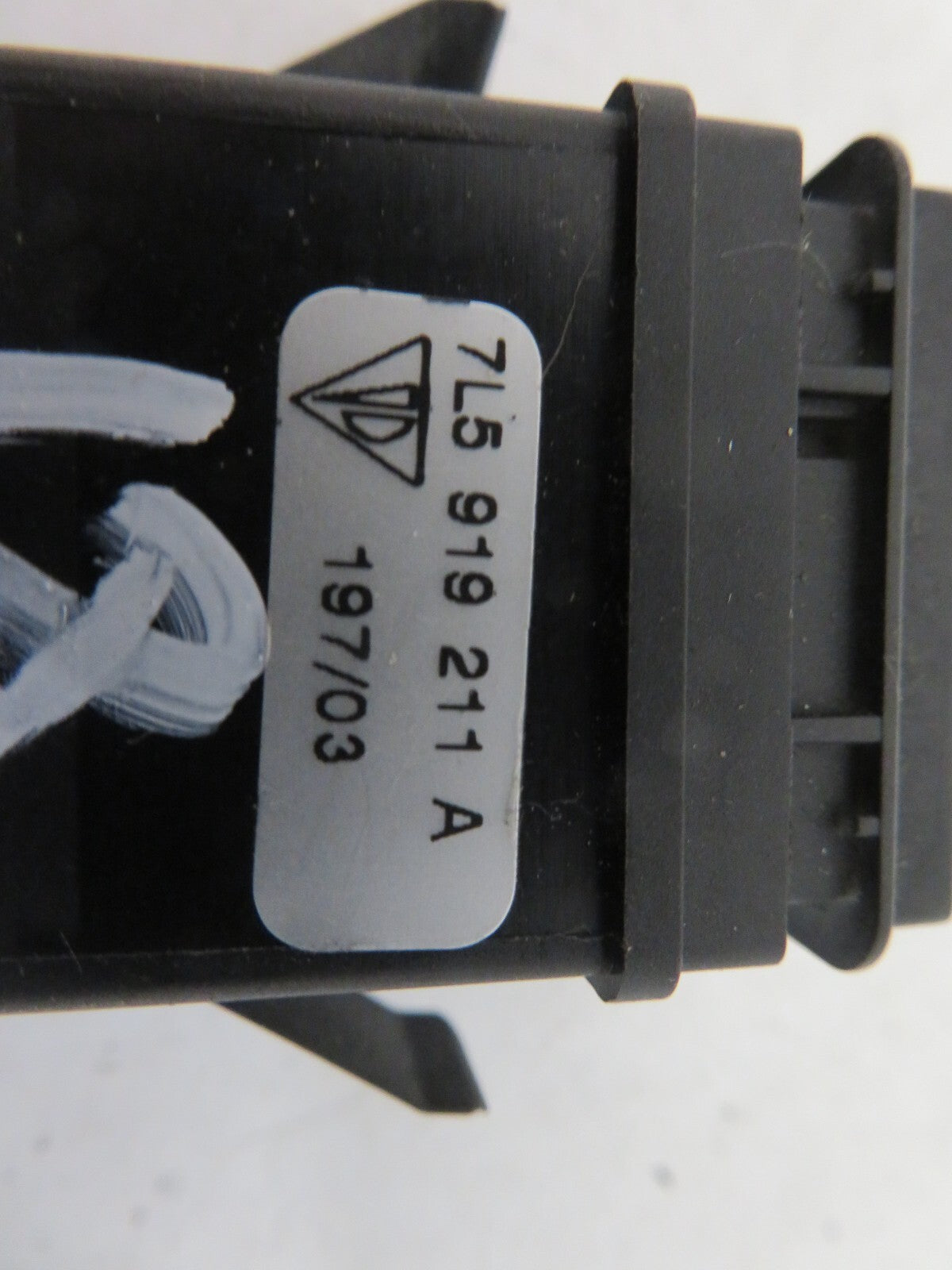 PORSCHE CAYENNE PASSENGER AIR BAG SWITCH 7L5919211A 2003-2009 STMIX1458-18