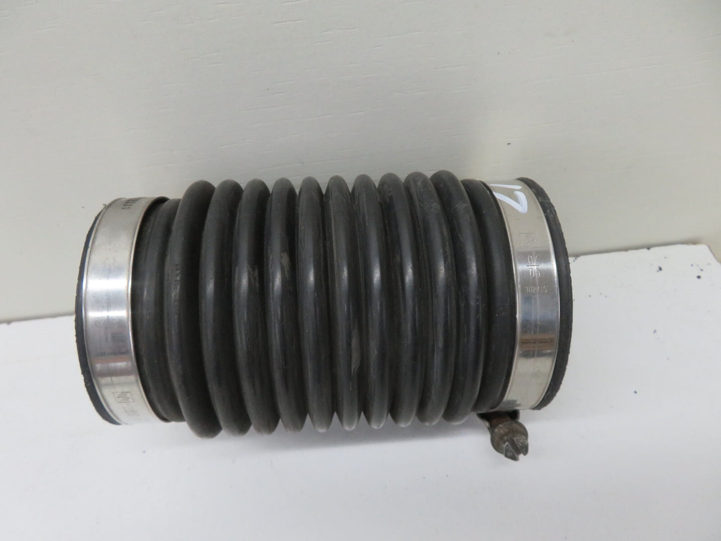 PORSCHE CAYENNE 955 V8 AIR INTAKE PIPE 2003-2006 1718-17