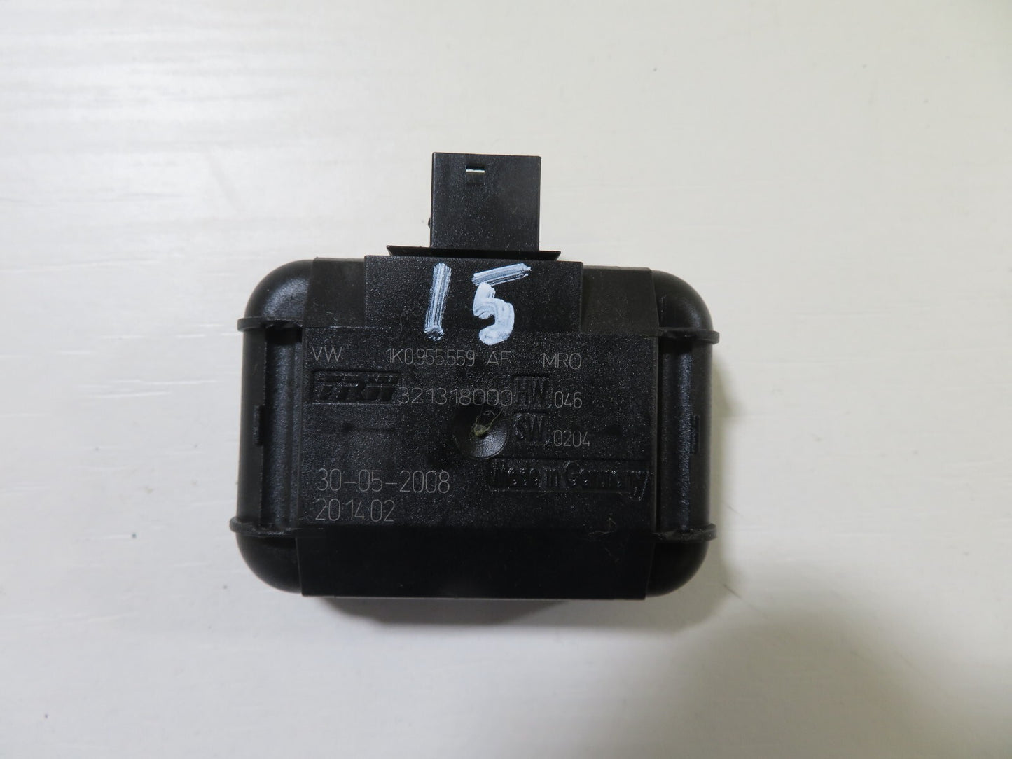 VW TOURAN WINDSCREEN RAIN SENSOR 1K0955559AF 2003-2009 1019-15