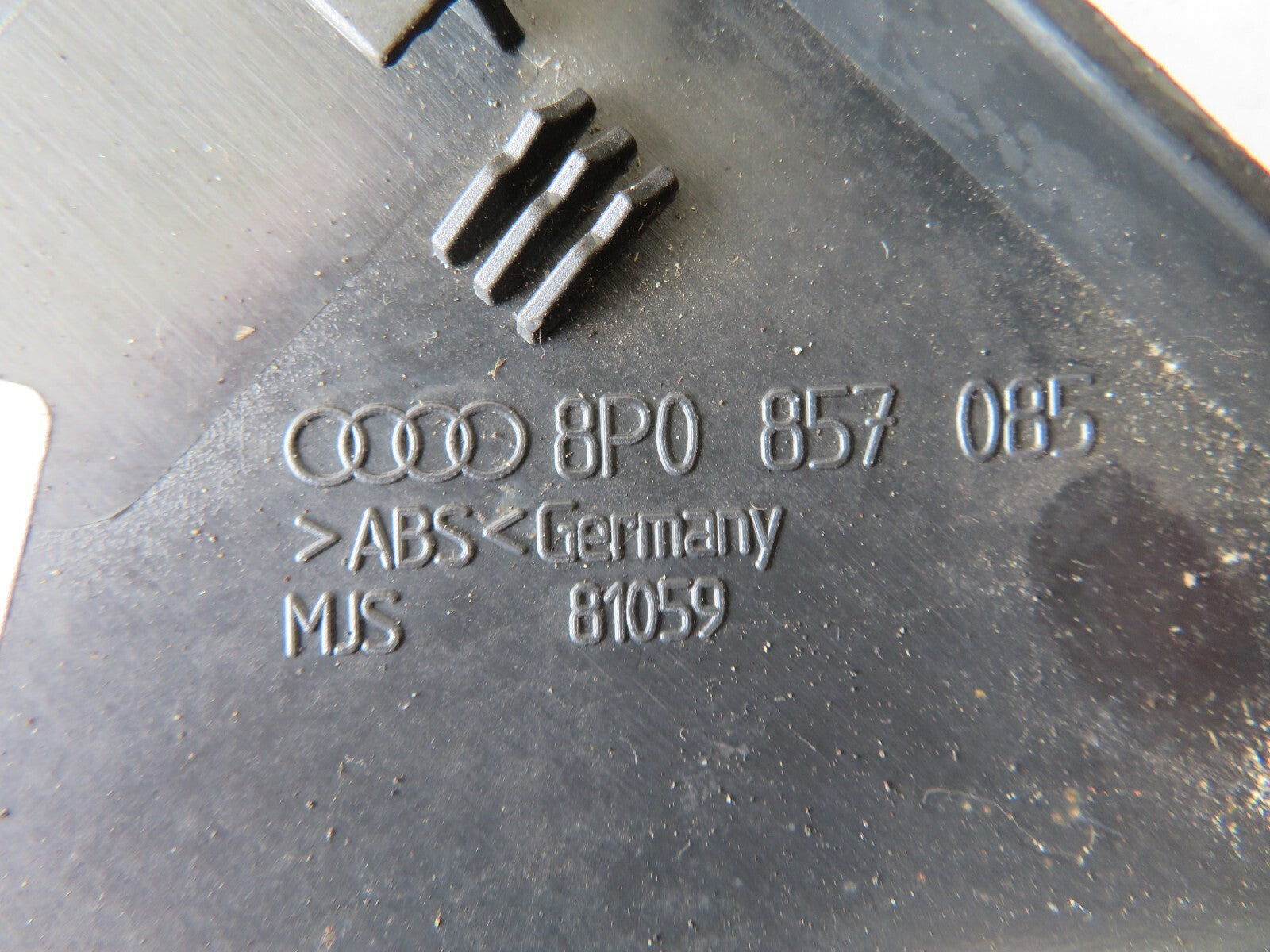 AUDI A3 8P NS PASSENGER DASHBOARD END 8p0857085 2003-2008 AMS1417