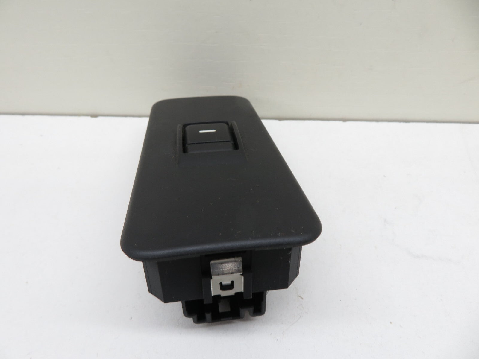 RANGE ROVER SPORT L320 REAR WINDOW SWITCH YUD501070 2005-2009 1235-23