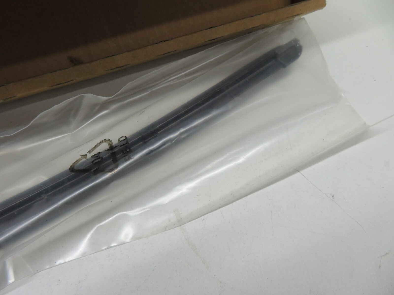 PSA PEUGEOT BIPPER CITROEN NEMO WIPER BLADE 642333