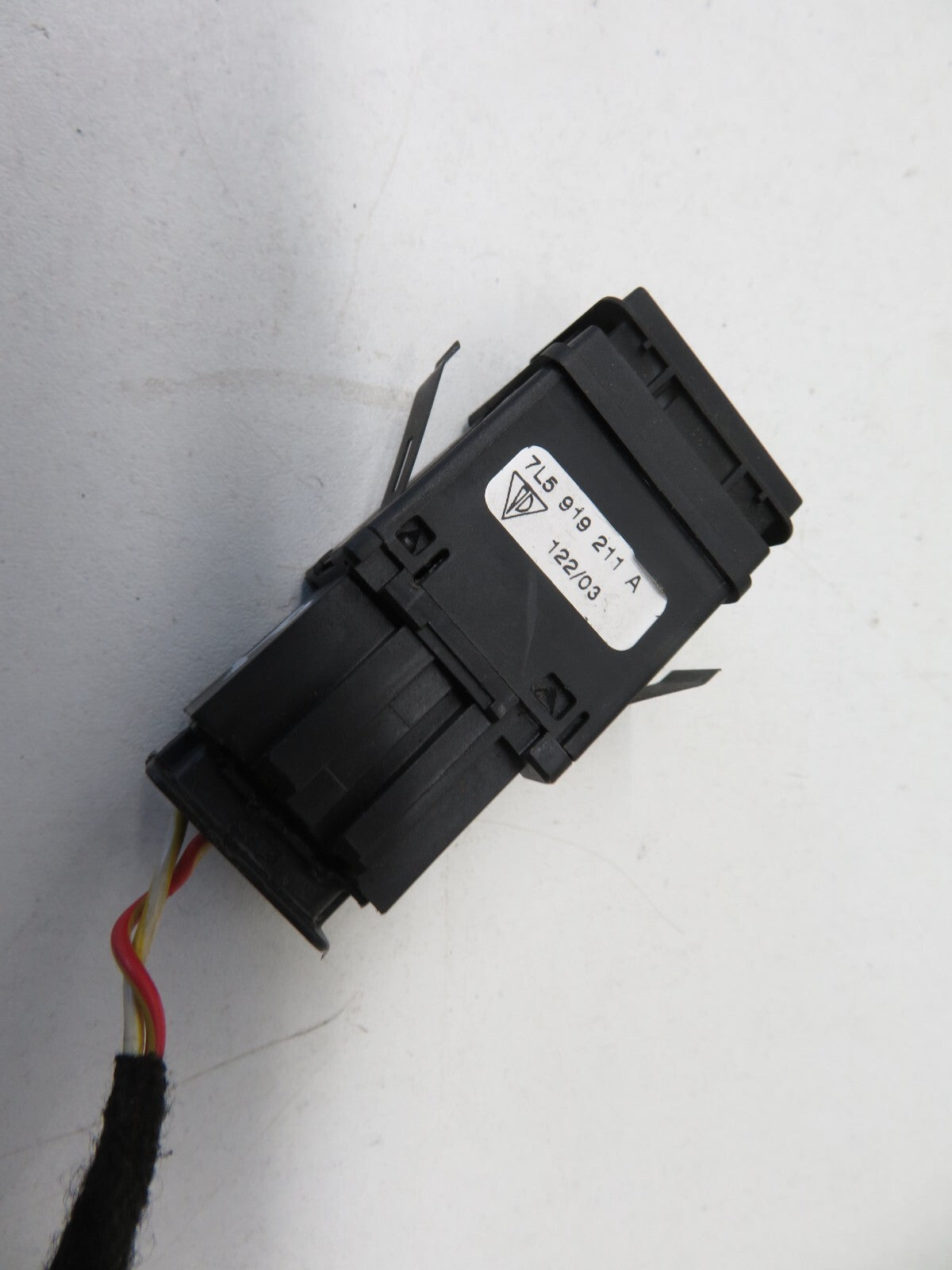 PORSCHE CAYENNE 955 PASSENGER AIRBAG OFF SWITCH 7L5919211A 2003-2006 1721-21
