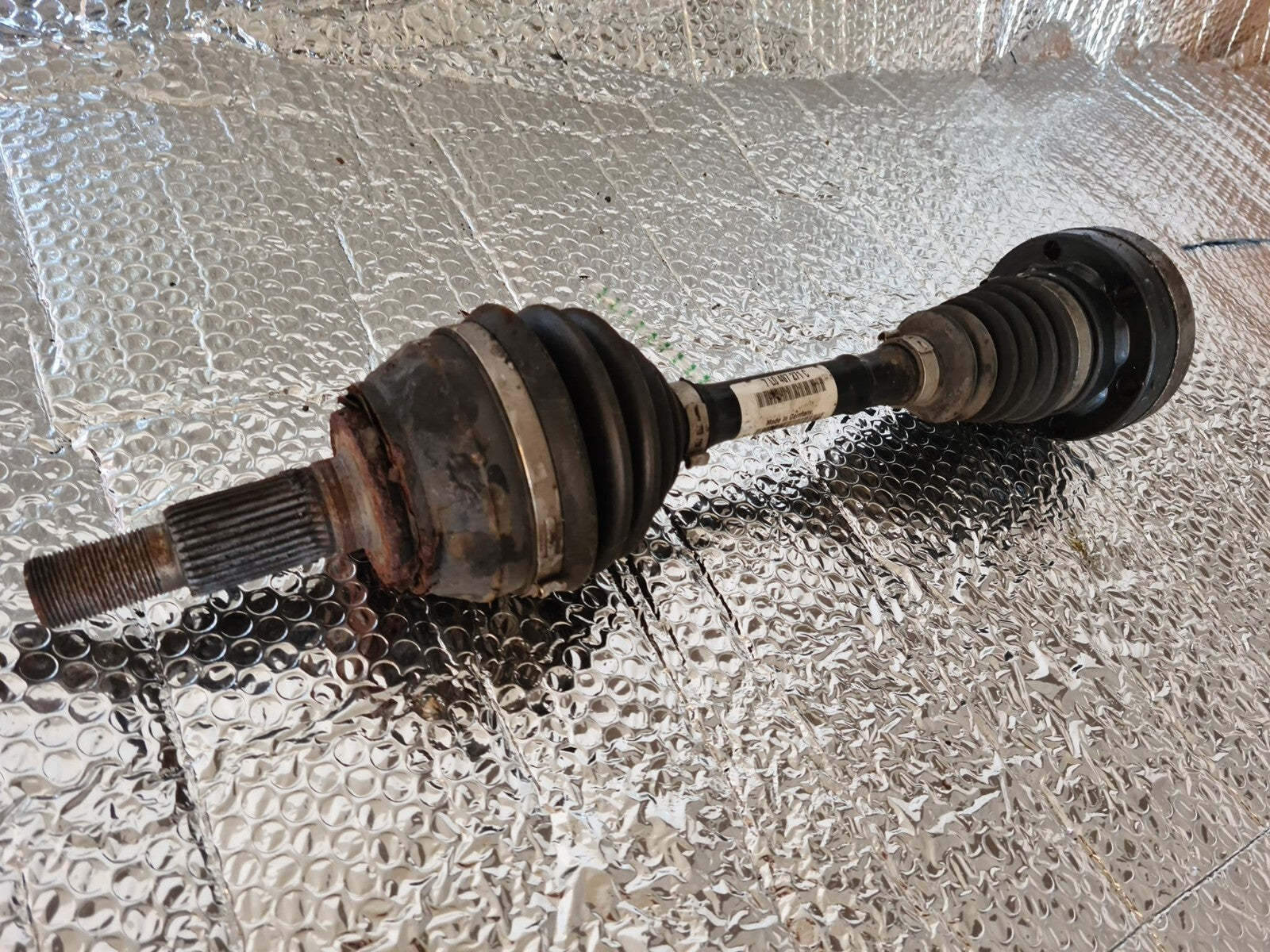 PORSCHE CAYENNE S 955 V8 FRONT DRIVER SIDE DRIVESHAFT 7l0407271A 2003-2007 SA