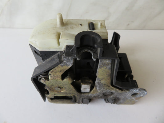 RENAULT CLIO MK2 NS PASSENGER DOOR LOCK CATCH 3DR 2001-2006 AMS1136