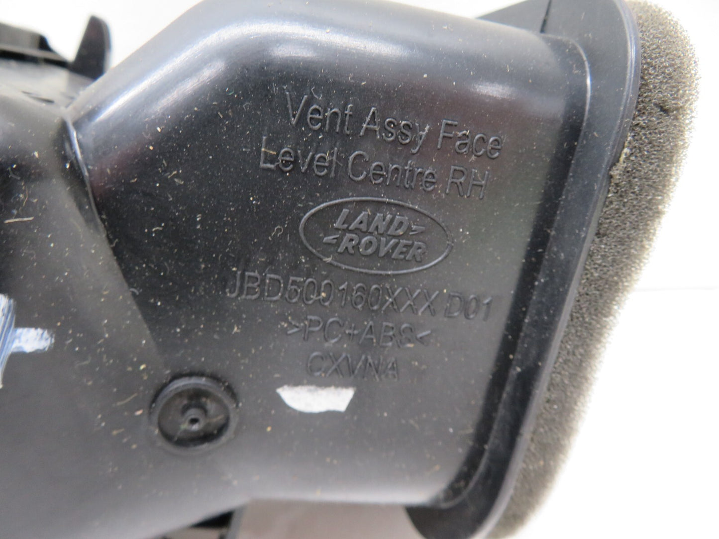 RANGE ROVER SPORT L320 DASHBOARD AIR VENT RH 2005-2009 1049-4