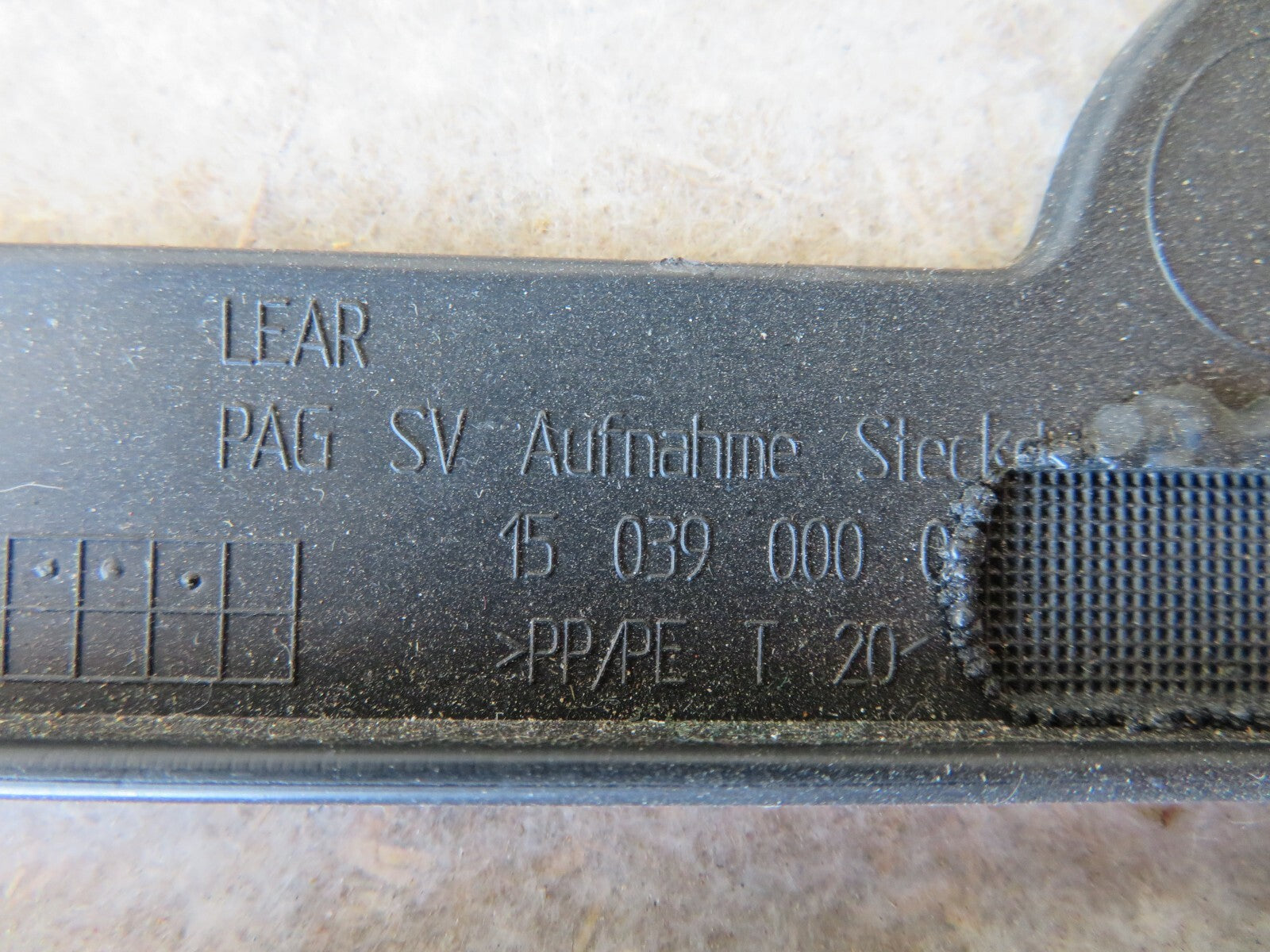 PORSCHE CAYENNE 955 REAR BOOT ACCESS COVER GREY 2003-2006 AS2-1-SA