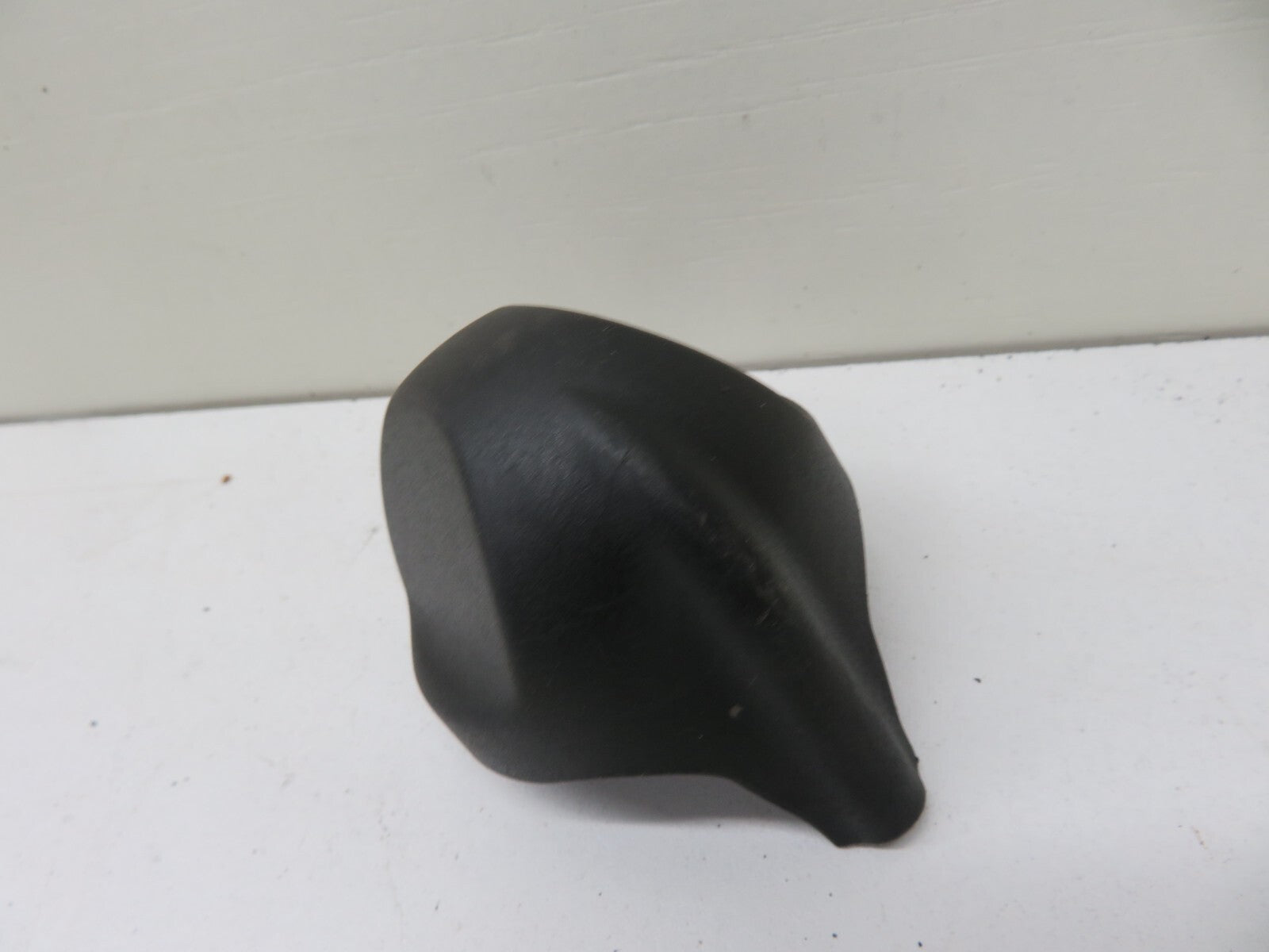 PORSCHE CAYENNE 955 V8 CAM SENSOR COVER TRIM 2003-2006 1718-18