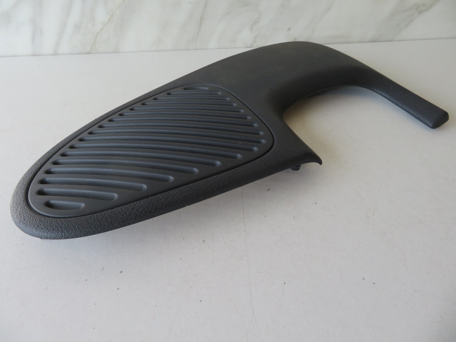 RENAULT CLIO MK2 REAR SPEAKER COVER OS 1998-2006 AMS1700